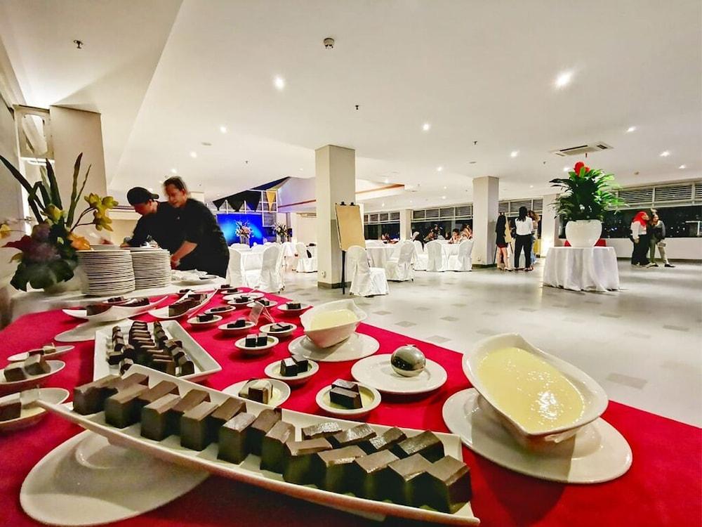 Pasar Baru Square Hotel Bandung Exterior foto